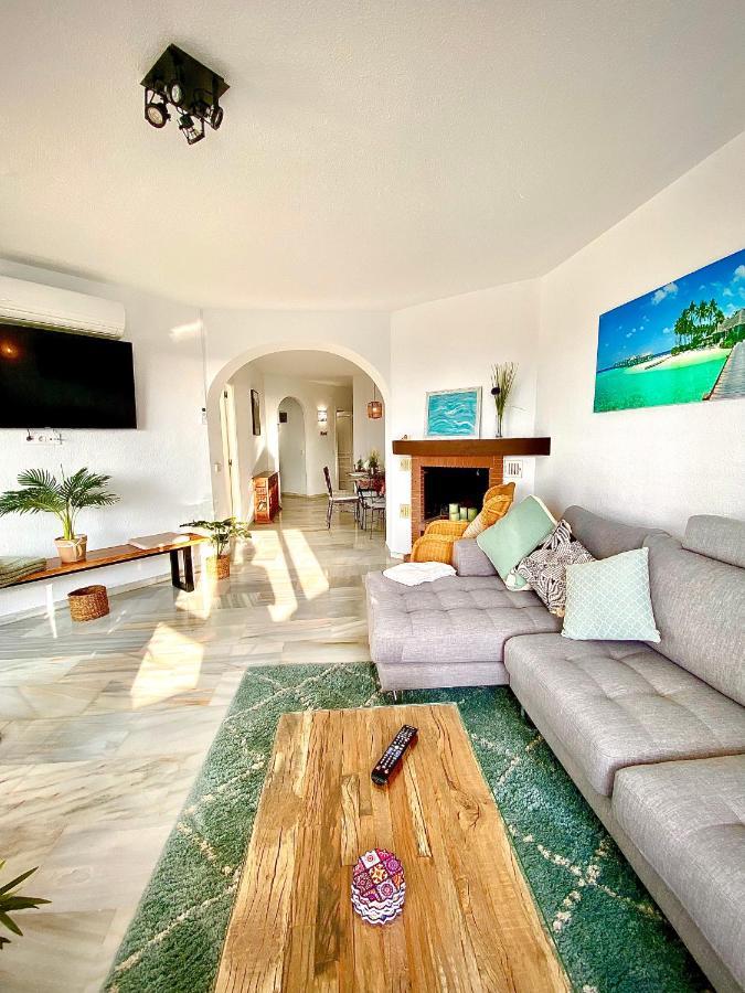 Casa De Las Palmas Sitio de Calahonda Екстериор снимка